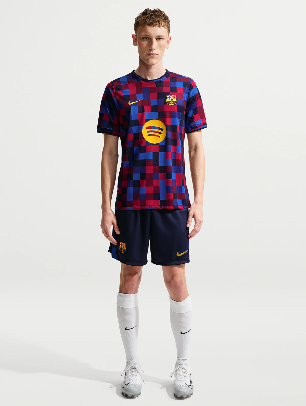 FC Barcelona Camisola Pré-Jogo - 26/27 - fotografia original 7