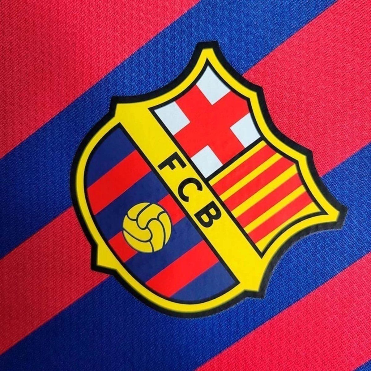 FC Barcelona Camisola Principal - 11/12 - fotografia original 3