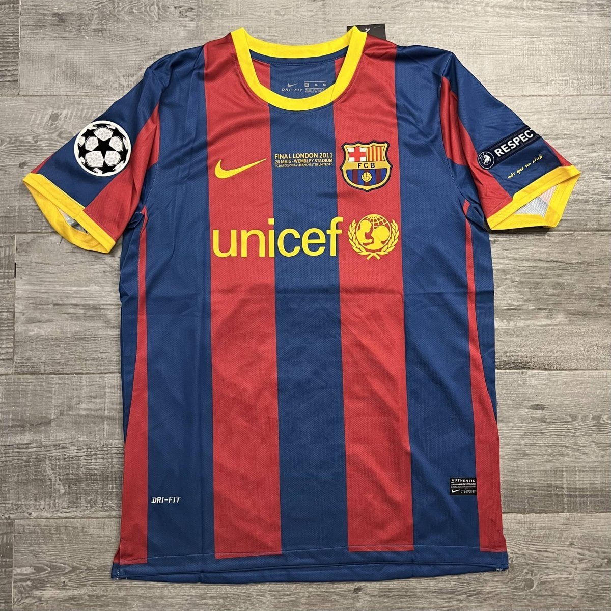 FC Barcelona Camisola Principal - 10/11 - fotografia original 5