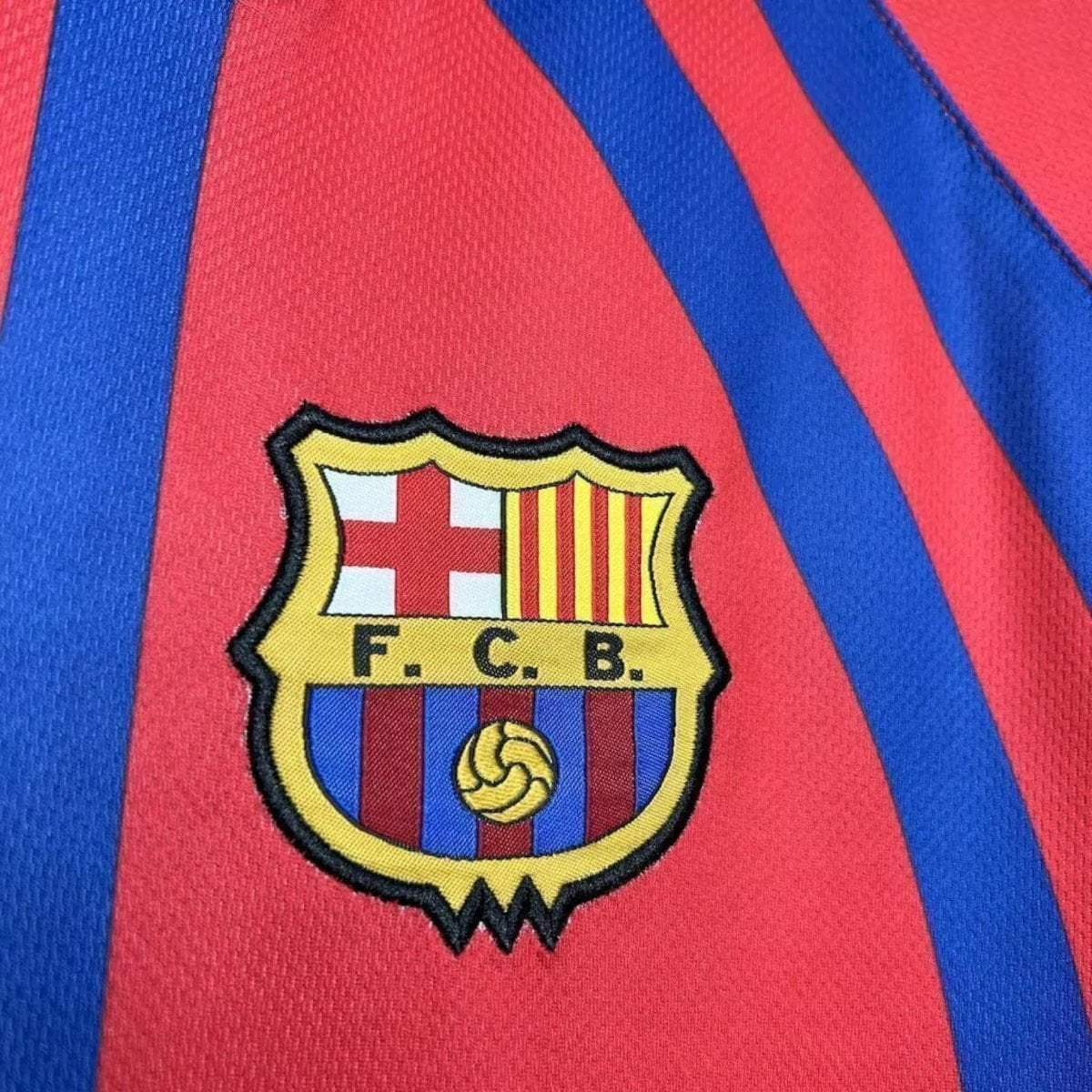 FC Barcelona Camisola Principal - 97/98 - fotografia original 5