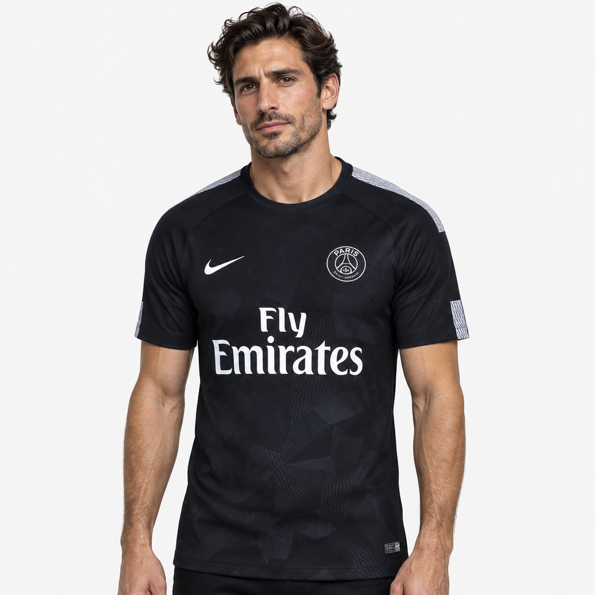 PSG Camisola Terceira - 17/18 - modelo editorial 90 Minutos