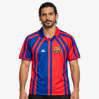 FC Barcelona Camisola Principal - 97/98 — hero editorial com modelo IA