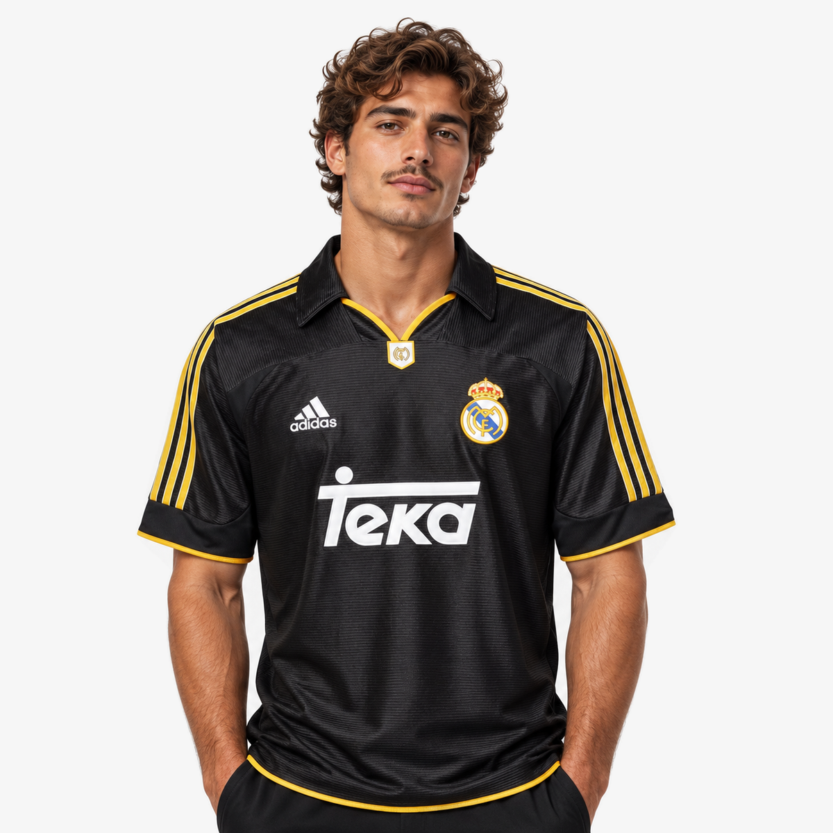 Real Madrid Camisola Secundária - 99/00 — hero editorial com modelo IA