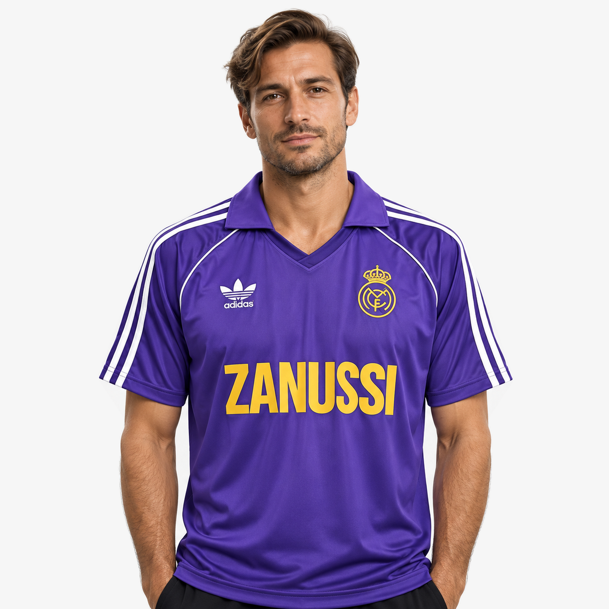 Real Madrid Camisola Secundária - 84/85 — hero editorial com modelo IA