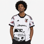 Japão Camisola Edição Especial - Toyota Supra - 24/25 - hero com modelo distinto
