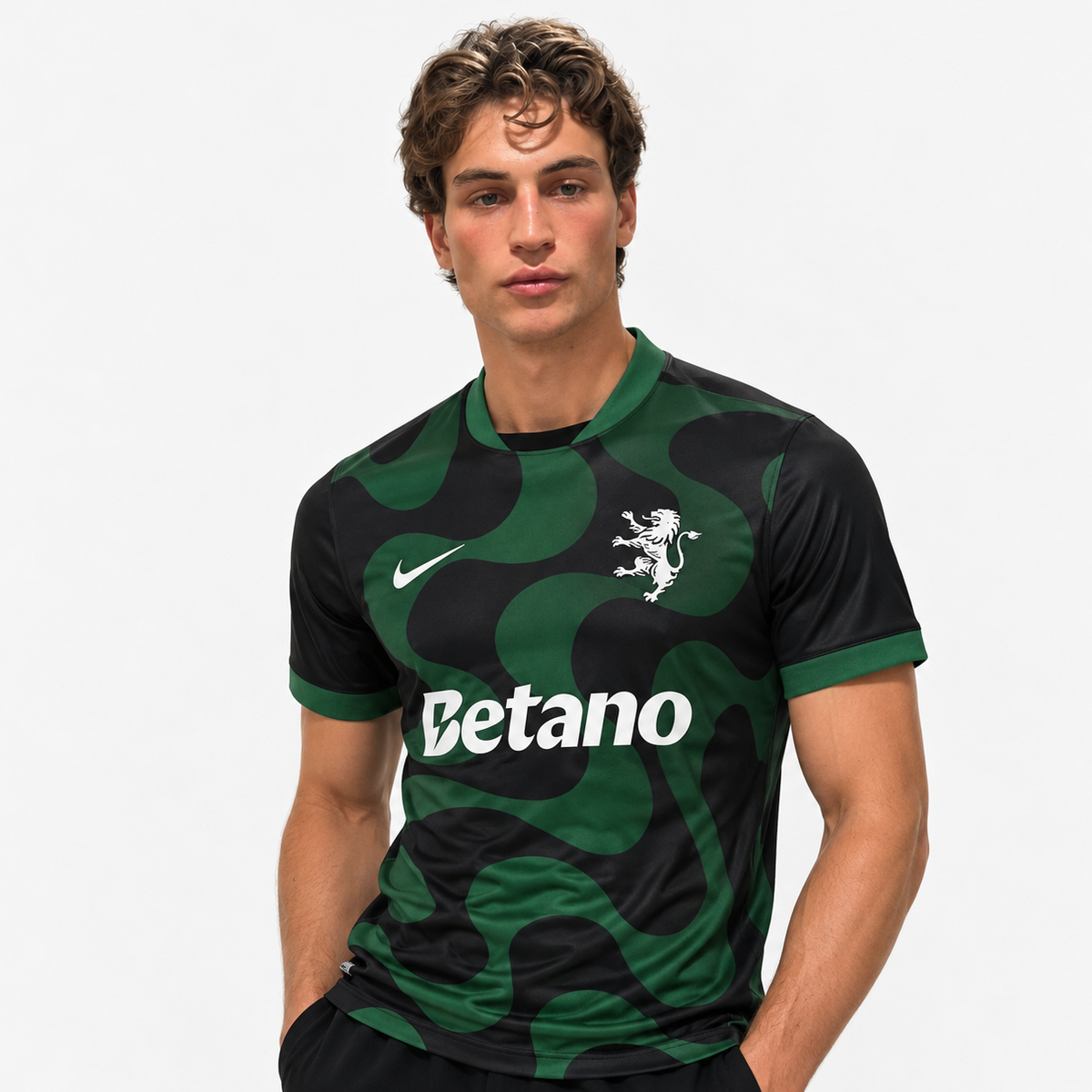 Sporting Camisola Terceira Preta e Verde - 25/26